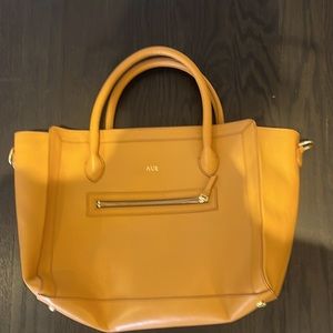 Leather bag